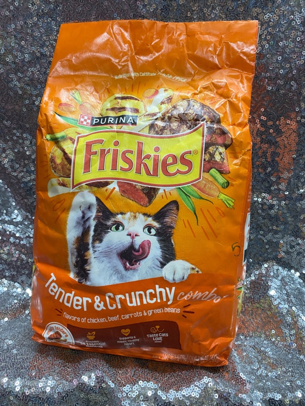 Friskies Tender & Crunchy Combo Dry Cat Food